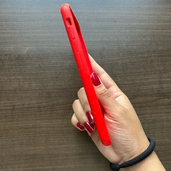 iPhone XS Max Silicone Case - Picture 4 of 4